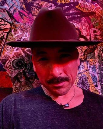 Professor Steven Alvarez